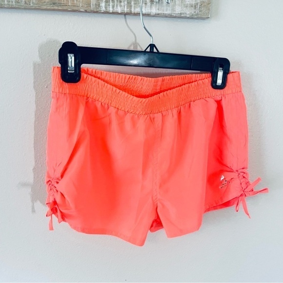 LOT OF 3 GIRLS SHORTS, Size: XL (14-16) - Picture 5 of 10